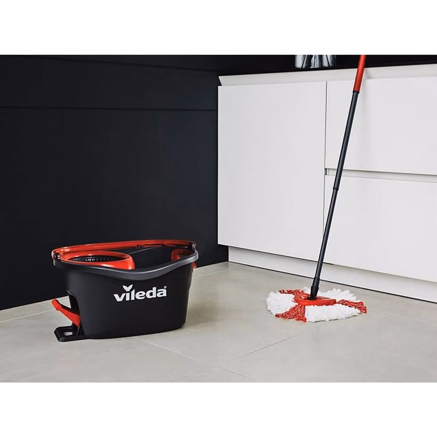 Vileda Turbo Spin Mop and Bucket Set with Wringer and Telescopic Handle in Multicolour – 2