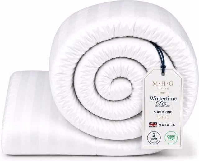 MHG Living 15 Tog Superking Winter Microfibre Hollow Fibre Duvet in White