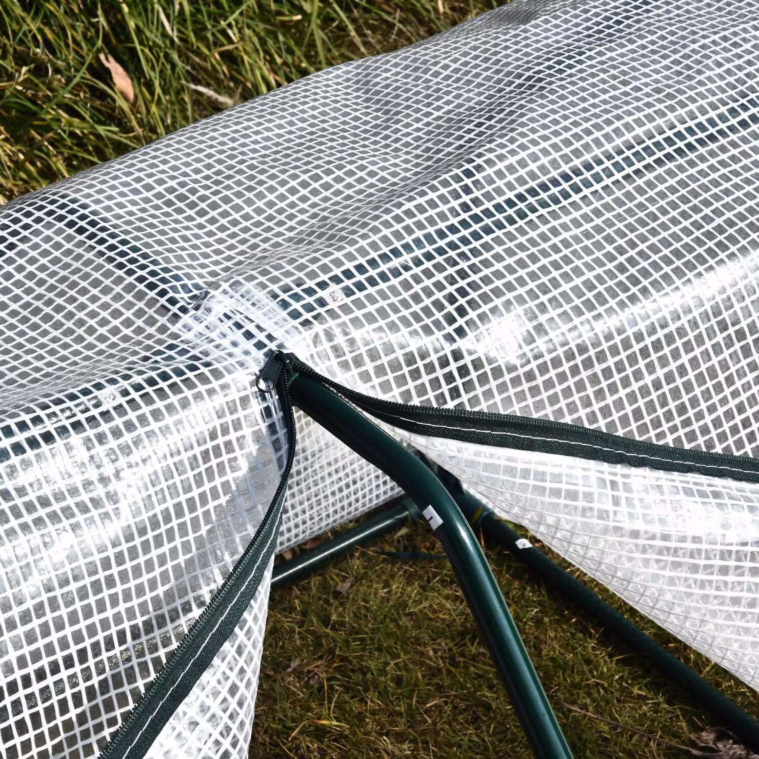 Outsunny Portable Mini Greenhouse with White PVC Cover and Steel Frame, W: 99 cm, D: 71 cm, H: 60 cm – 5