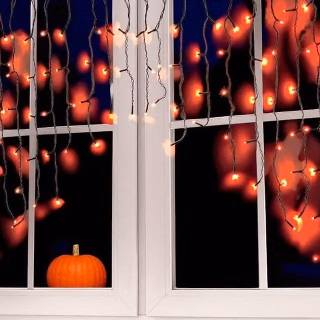 Garden Greatness 100 Curved LED Halloween Curtain Lights in Black