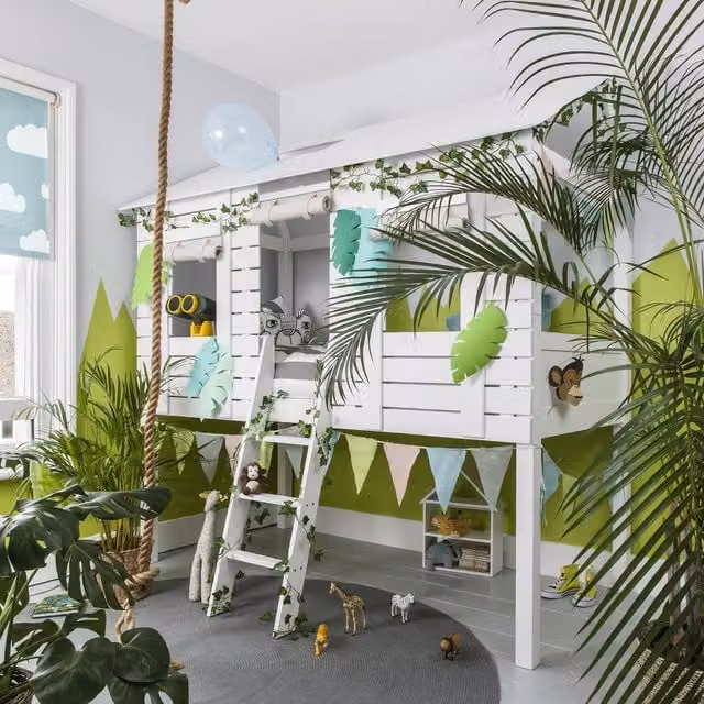 Noa & Nani Christopher Treehouse Midsleeper Bed with Hans Windows in White Solid Wood