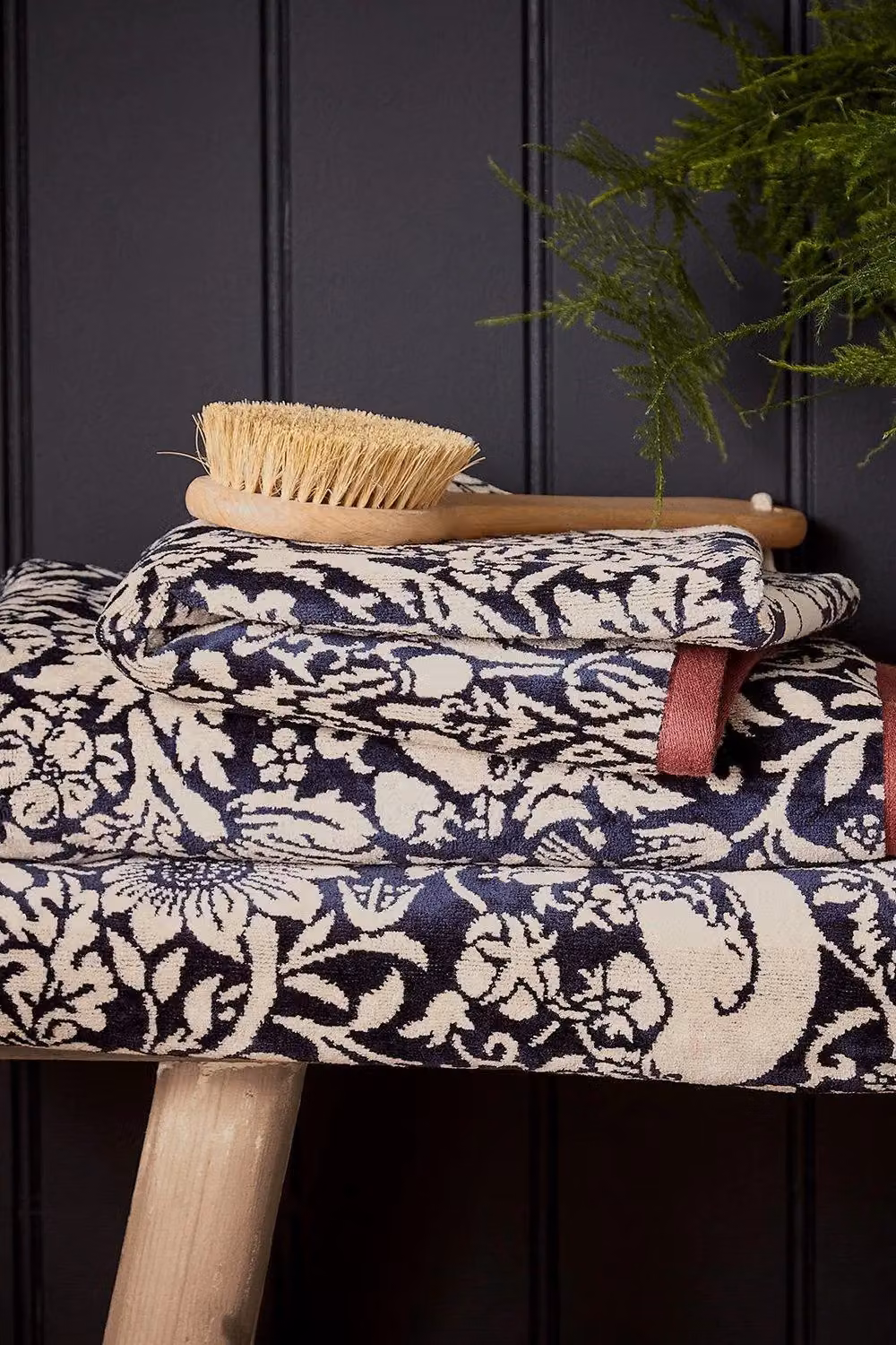 Morris & Co Strawberry Thief Blue Floral Cotton Terry Towel – 5