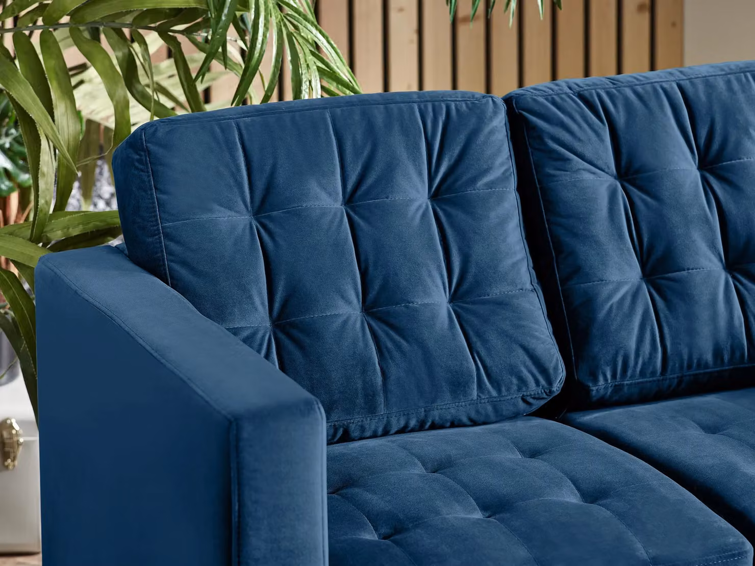 FurnitureboxUK Jade 2-Seater Navy Blue Velvet Sofa with Solid Wood Frame – 2