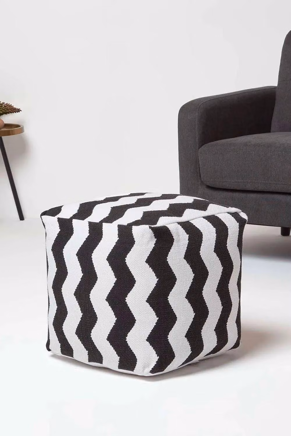 Homescapes Square Style Bean Footstool in Black and White Geometric Fabric with Removable Cover – 2