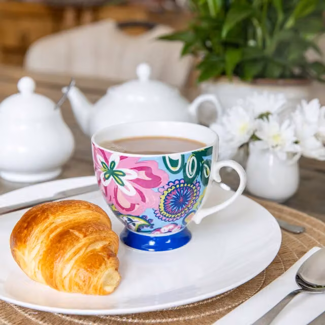 KitchenCraft Set of 4 Multicolour Floral Ceramic Footed Mugs