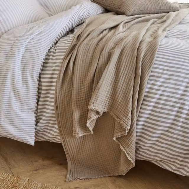 Make it a Home Lark Muslin Cotton Throw in Mole Brown/Beige with Fringes, W: 180 cm