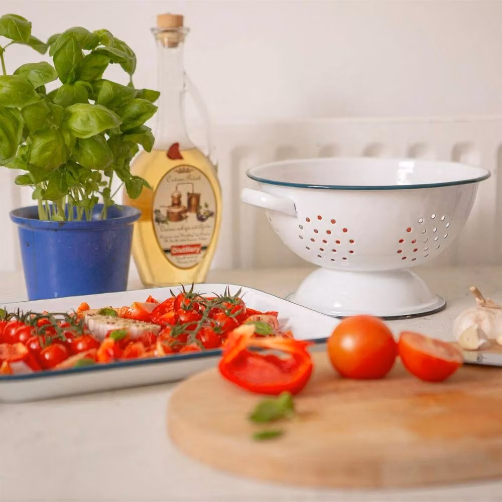 Havendro Green and White Enamel Round Colander with Handles, Diameter: 23.5 cm – 2