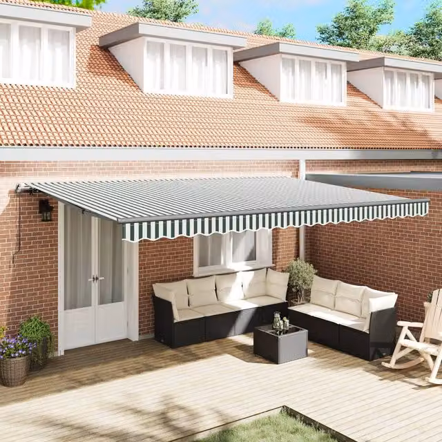 Berkfield Home Manual Retractable Wall-Mounted Folding Arm Awning in Green and White Striped, W: 500 cm, D: 300 cm – 1