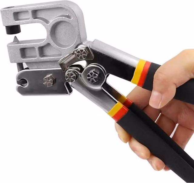 FLAVORA Aluminum Alloy Drywall Framing Metal Hand Tool in Silver and Multicolour, W: 520 cm, L: 10000 cm