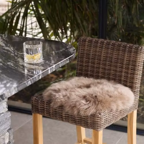 SNUGRUGS Round Genuine Sheepskin Seat Pad with Long Wool and Microsuede Backing, Beige, Diameter: 37 cm – 2