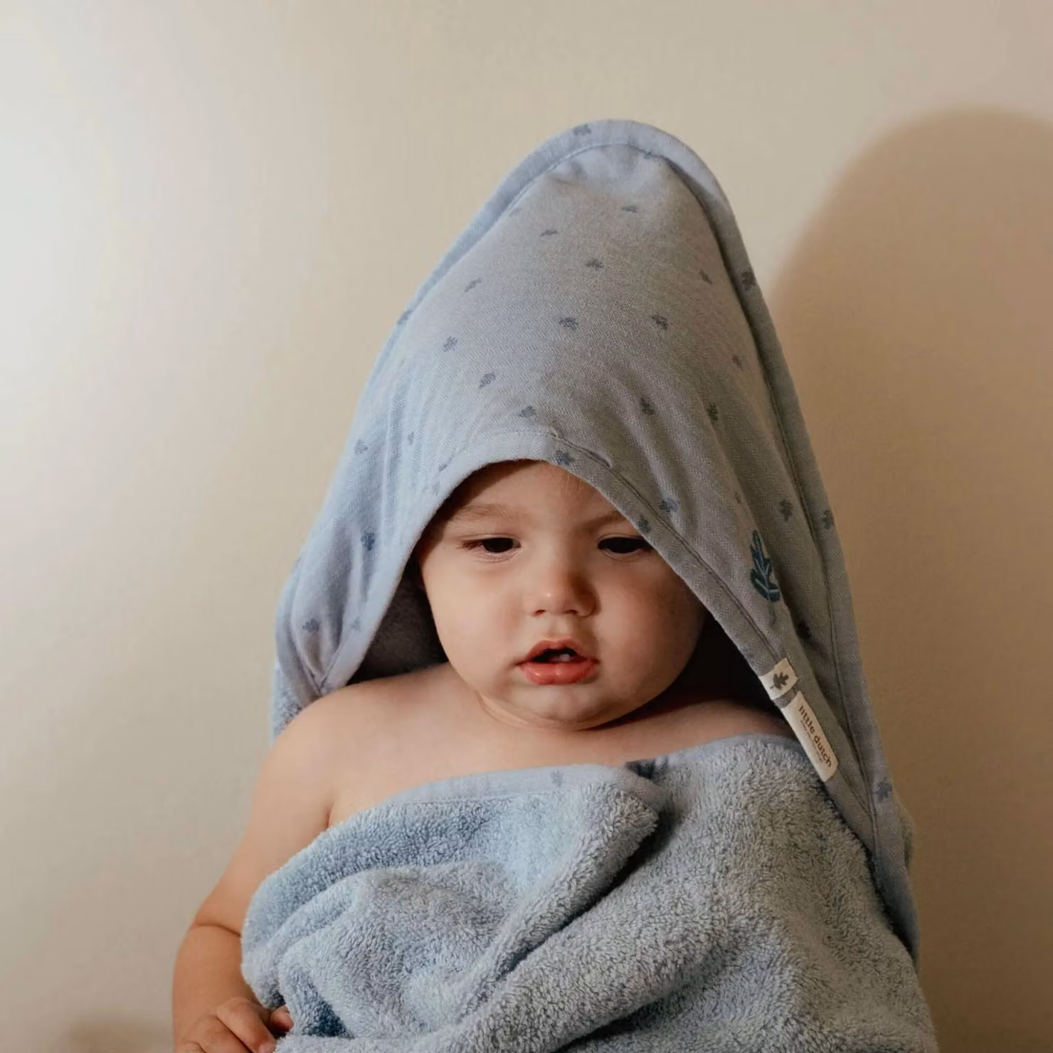 Little Dutch Fluffy Organic Cotton Hooded Towel for Babies, Blue, W/D/H: 75 x 75 x 75 cm – 3