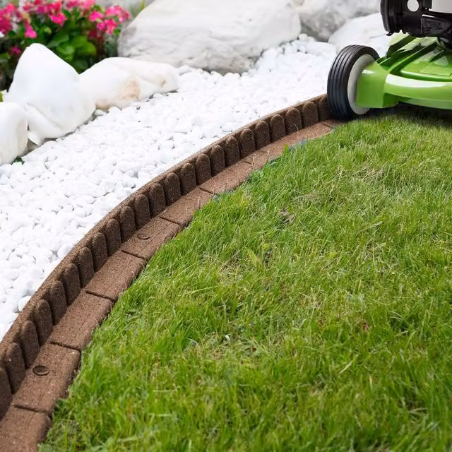 Nicoman Flexible Rubber Garden Edging Border, Brown, 16 Pack