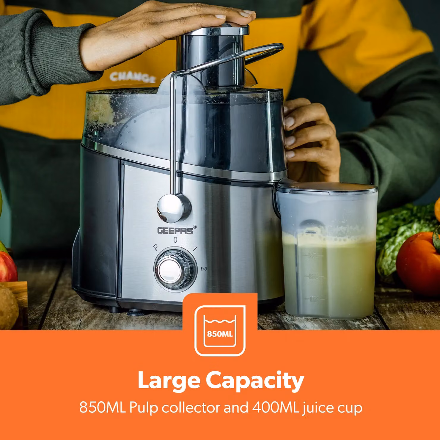 Geepas 600W Dual Speed Centrifugal Electric Juicer Machine with Overheat Protection and Pulse Function in Black – 6