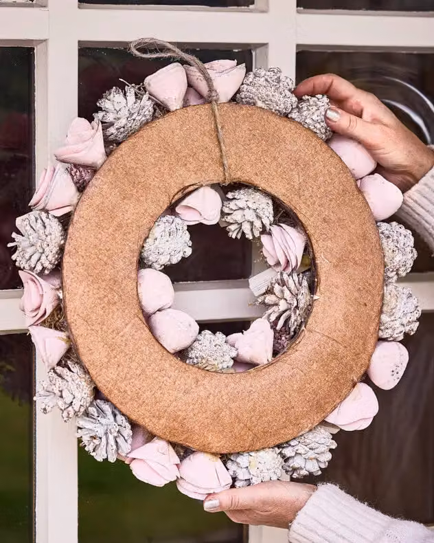 Dibor Pink and White Rose Christmas Wreath, Diameter: 38 cm – 3