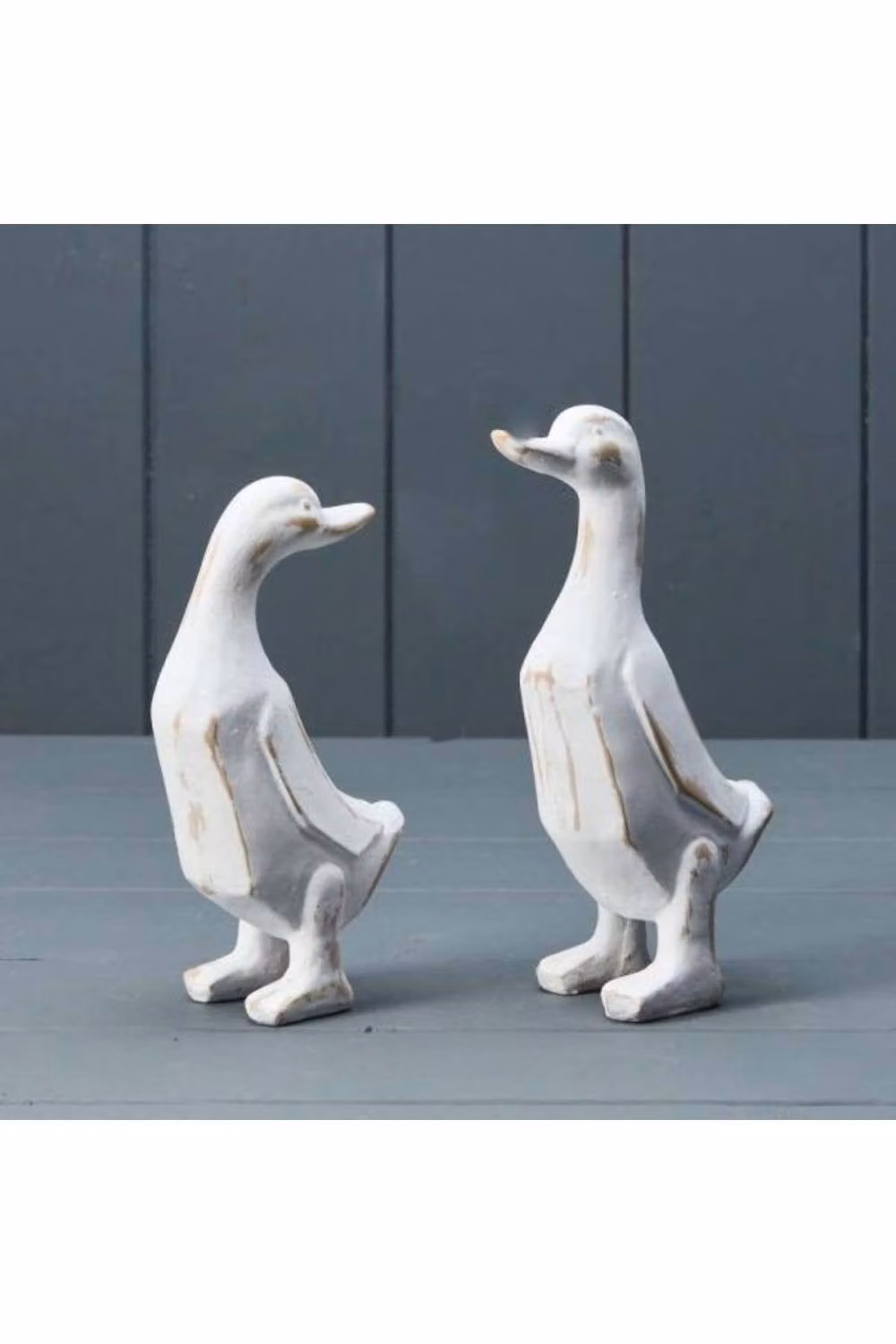KDMD Handcrafted Mixed Whitewashed Wooden Ducks in White – 2