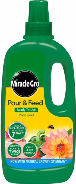 Miracle-Gro Pour and Feed Liquid Plant Tonic for Ornamental Gardens