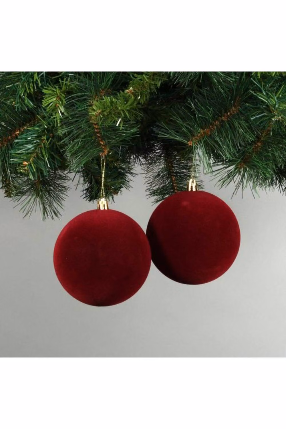 KDMD Set of 4 Red Velvet Round Christmas Baubles, Diameter: 10 cm – 2