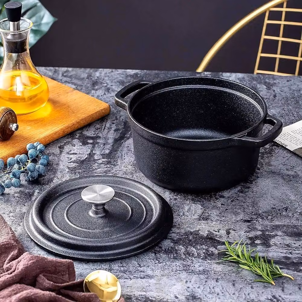 NESTLUNE 2.5L Black Cast Iron Dutch Oven Casserole Pot – 4