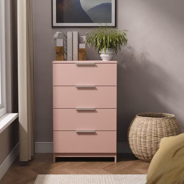 Ready Assembled 2 U Dover 4 Drawer Midi Chest in Dusty Pink