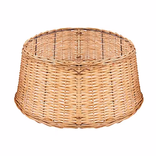 The Christmas Workshop Folding Willow Christmas Tree Skirt in Brown Rattan, H 27 cm x W 60 cm