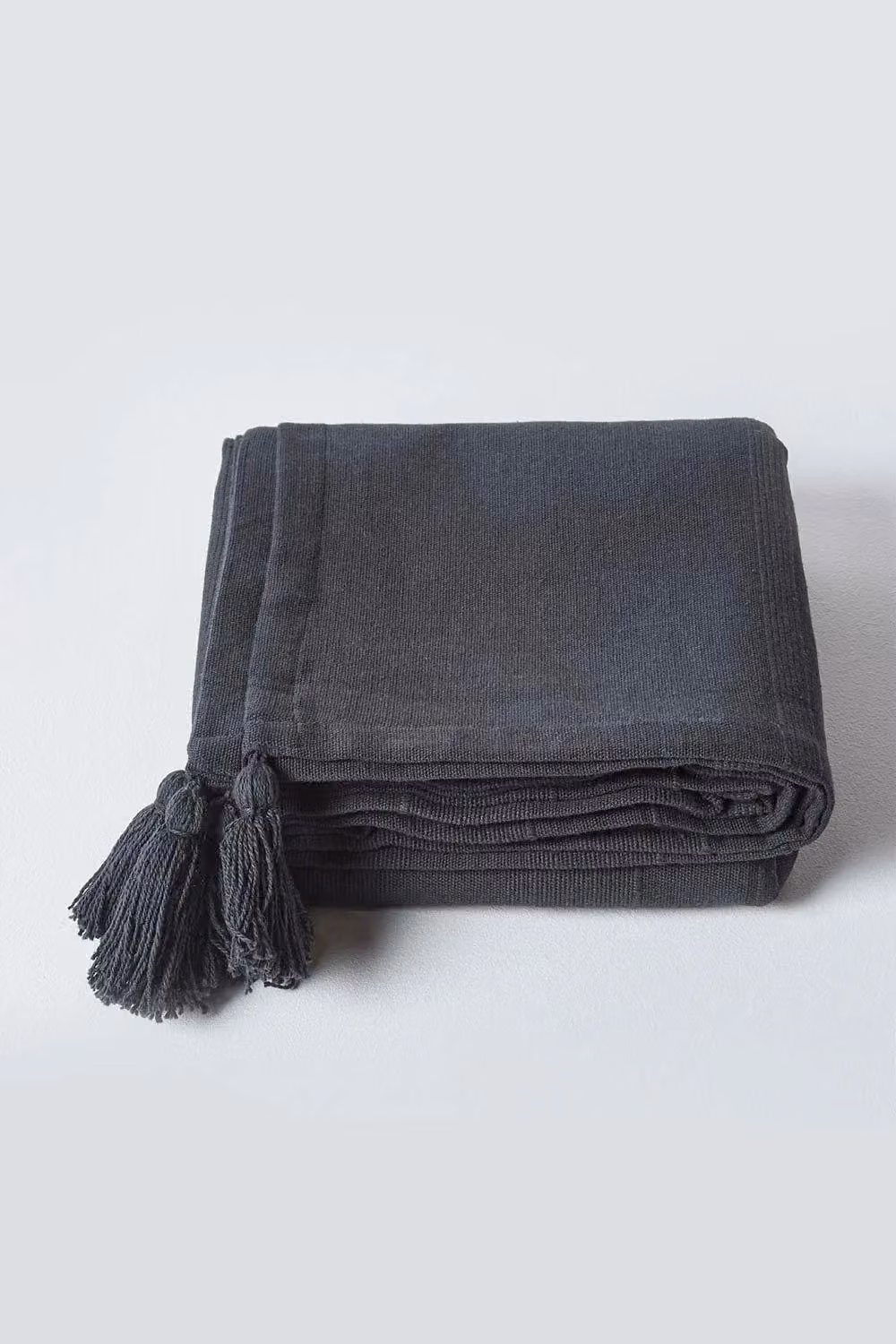 Homescapes Rajput Ribbed Cotton Throw in Black, W/D/H: 150 x 200 cm – 2