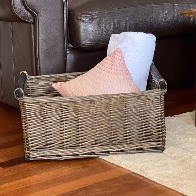 Topfurnishing Brown Open Weave Rattan Wicker Log Fireplace Storage Basket with Handles, Diameter: 30 cm