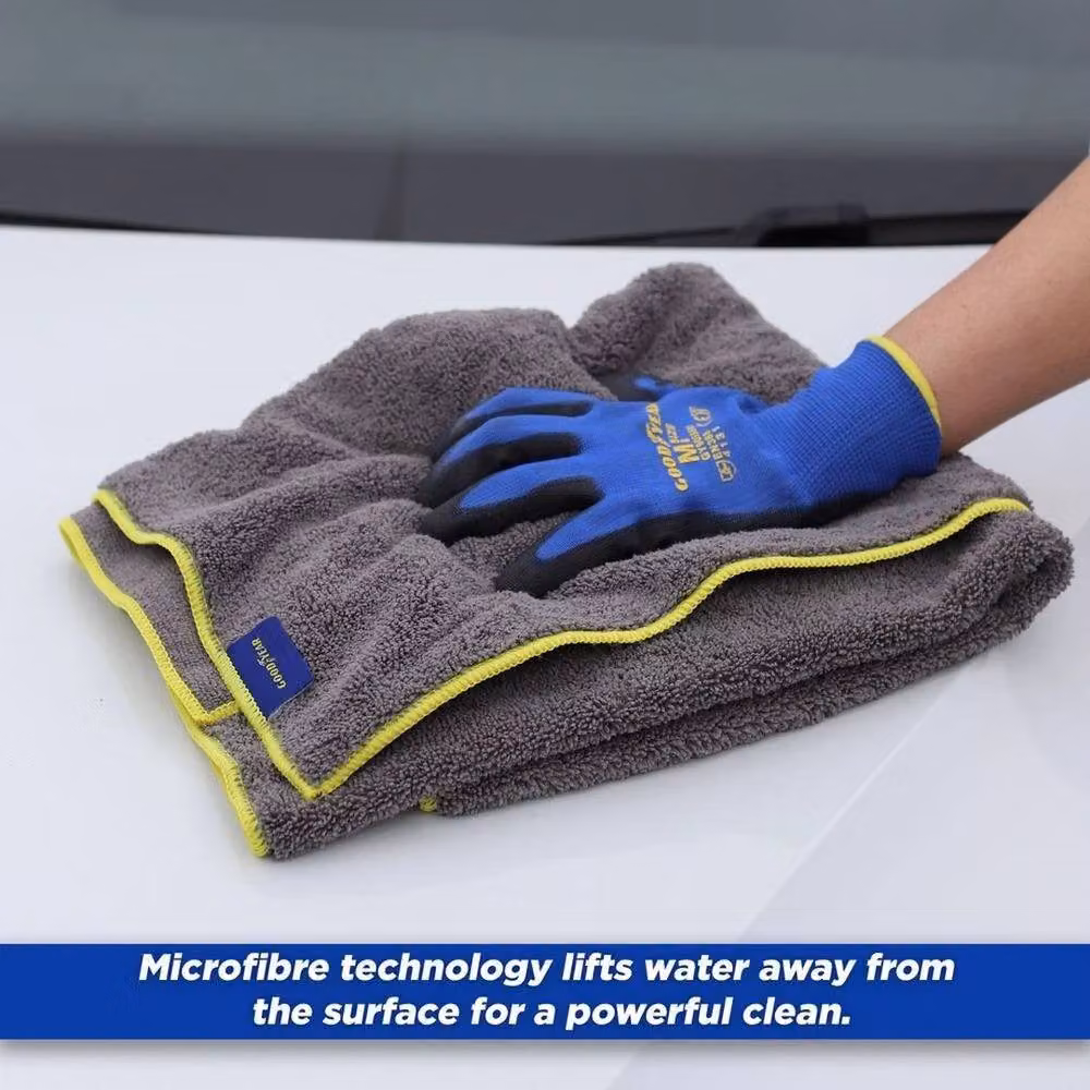 NESTLUNE Luxury Large Microfibre Car Drying Towel in Dark Grey – 4