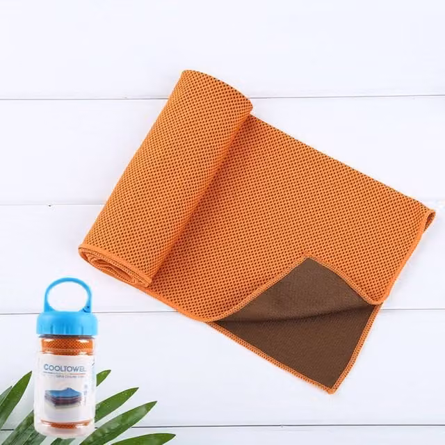 Quipulse Two-Tone Cooling Towel in Orange
