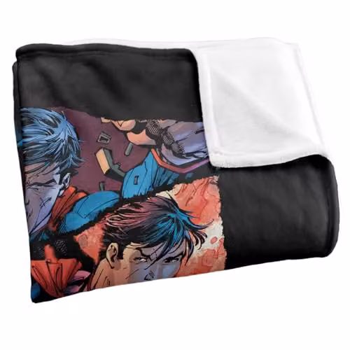 DC Comics Superman Torn Collage Super Soft Silky Touch Throw Blanket, Multicolour, W: 152 cm, D: 127 cm – 3