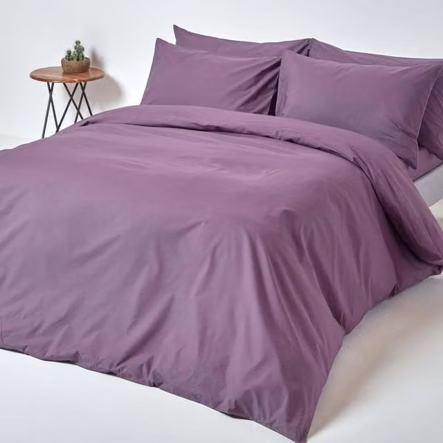 Homescapes Purple Combed Cotton Percale Duvet Cover and Pillowcase Set, W: 140 cm, L: 200 cm