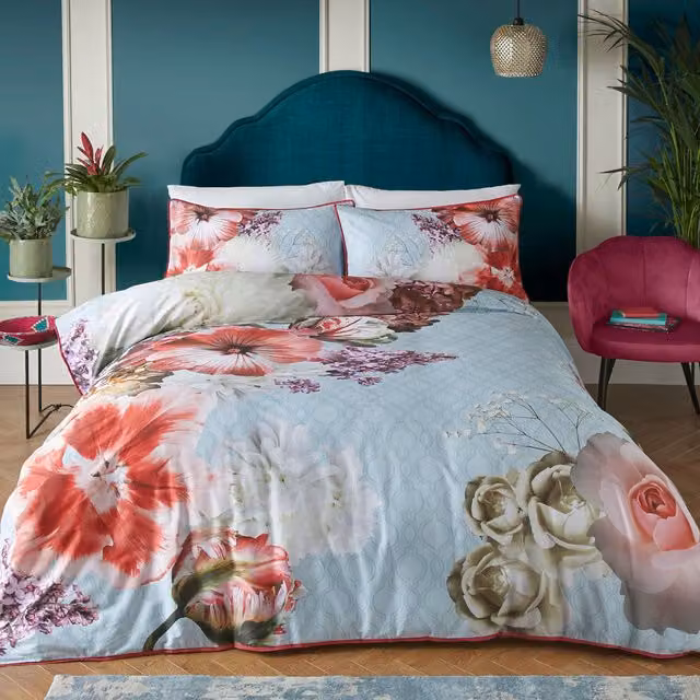 Laurence Llewelyn-Bowen Mayfair Lady Floral Cotton Duvet Cover Set in Blue, Pink and Purple, W/D/H: 200 x 220 cm – 1