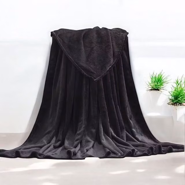 Matris Home Fleece Mink Blanket Throw in Black