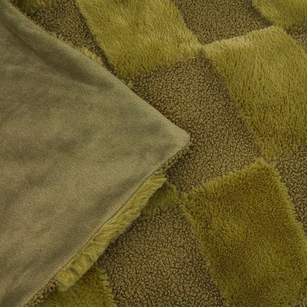 Furn Faux Fur Boucle Checked Throw in Green, W: 140 cm, D: 180 cm – 3