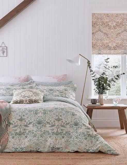 Morris & Co Strawberry Thief Art Nouveau Cotton Percale Bedding Set, Pink Multicolour, W: 140 cm, L: 200 cm