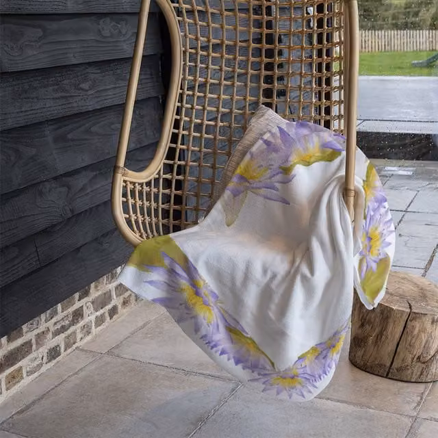 Benjamin Tate Design Gold, Purple and Pink Floral Fleece Blanket, W/D/H: 120 x 150 cm