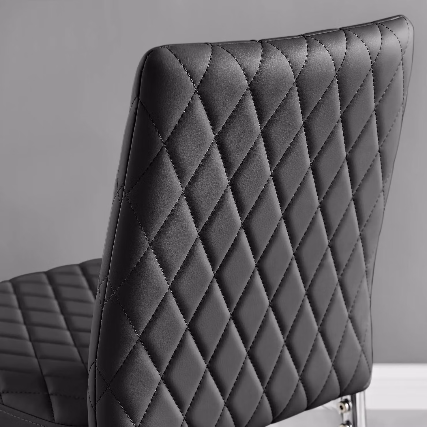 FurnitureboxUK Set of 2 Milan Hatched Faux Leather Padded Counter Stools with Silver Chrome Metal Legs in Black – 4