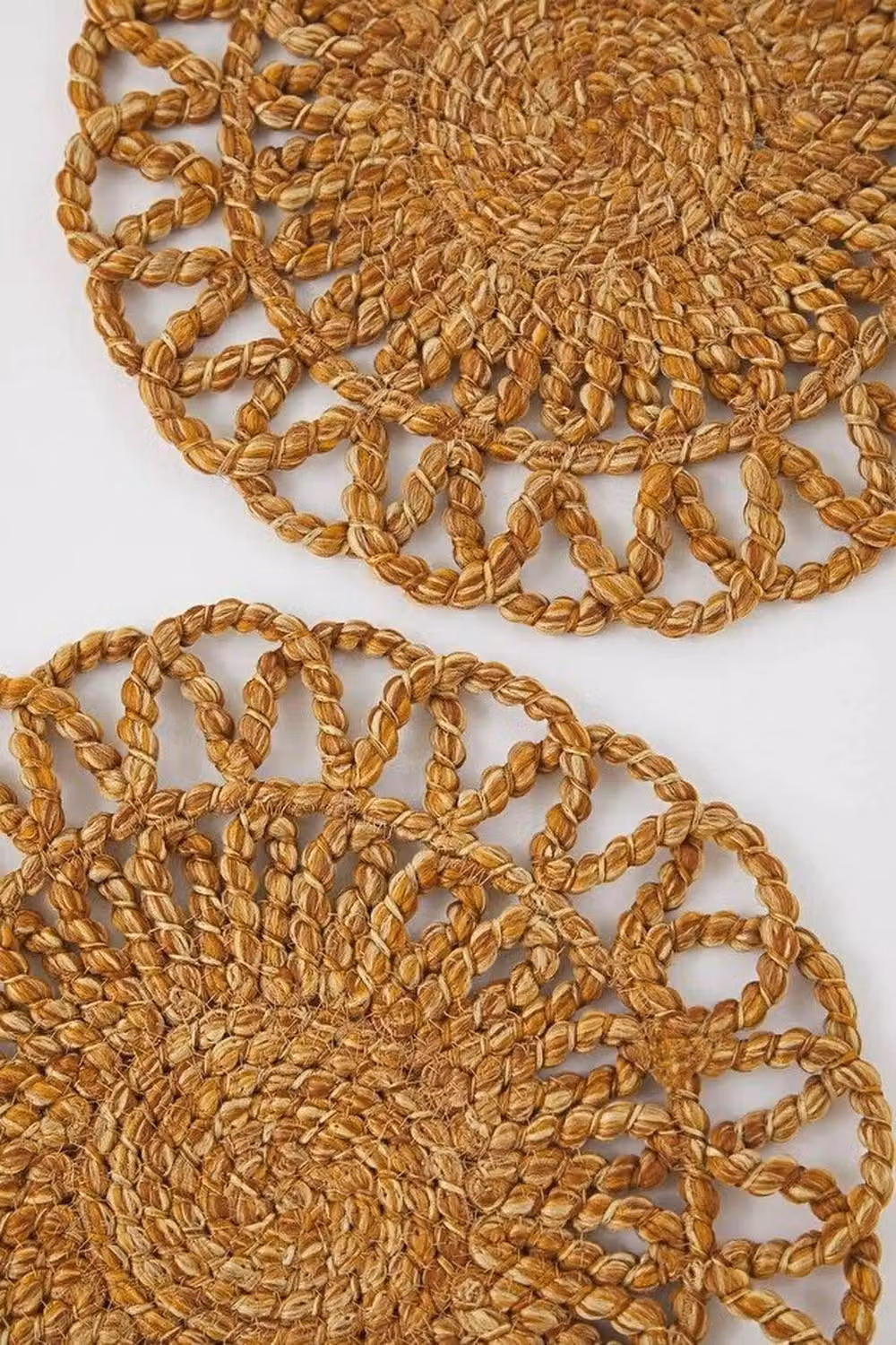 WOVCOR 2 Piece Round Beige Polyester Placemat Set, W/D: 30 x 30 cm – 2