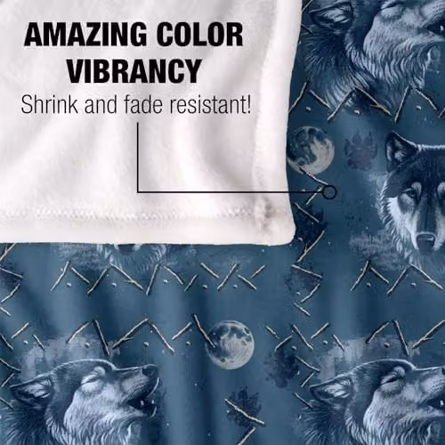 JQ Licensing Wolf Howl Moon Pattern Super Soft Fleece Throw Blanket, Blue, W/D/H: 91 x 147 cm – 3
