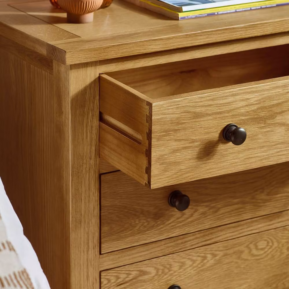Cheshire Premium Kingsley 4 Drawer Chest in Brown Oak – 3