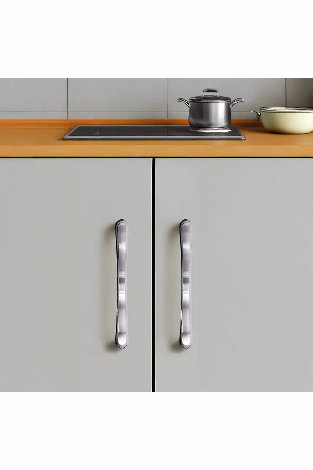 Living and Home 2-Piece Silver Polished Aluminium Bow Cabinet Handles and Drawer Pulls, Hole Centre: 96 mm – 2
