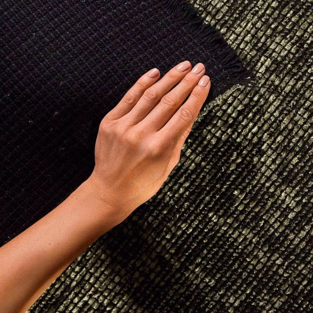 THE RUGS Brilliance Prisma Modern Abstract Short Pile Velour Area Rug in Dark Olive, W: 120 cm, L: 170 cm – 4