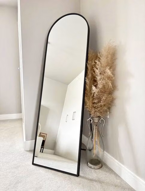 Downton Interiors Soho Collection Black Arched Metal Frame Wall or Floor Standing Dressing Mirror, H 145 cm x W 45 cm