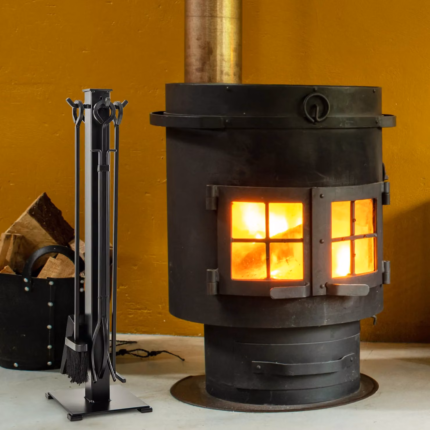 Costway 5 Piece Modern Metal Fireplace Tools Set in Black, Height: 81 cm – 5
