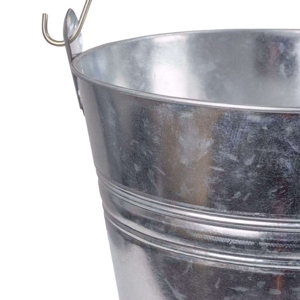 JVL Wynter Galvanised Metal Bucket with Wooden Handle in Silver – 2