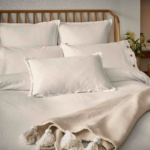 Morris & Co. Plain White and Ivory Linen Cotton Single Duvet Cover