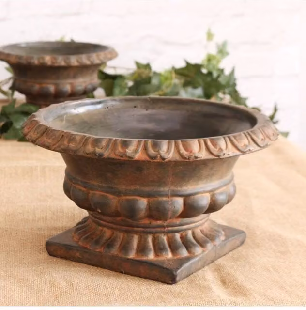 KDMD Rustic French Urn Concrete Pot, Orange, Diameter: 16 cm