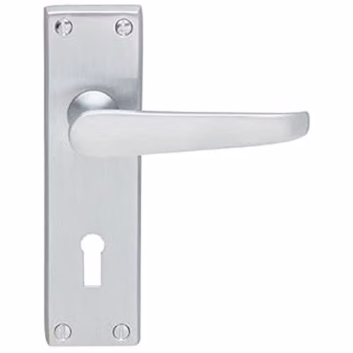 Loops Pair Victorian Flat Lever on Lock Backplate Door Handles in Chrome, W: 150 mm, H: 42 mm