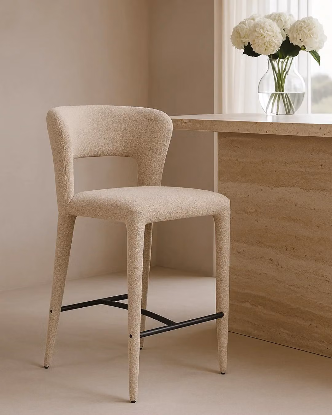 Tommy Franks Pari I Bar Stool in Chex Boucle Steam White and Beige