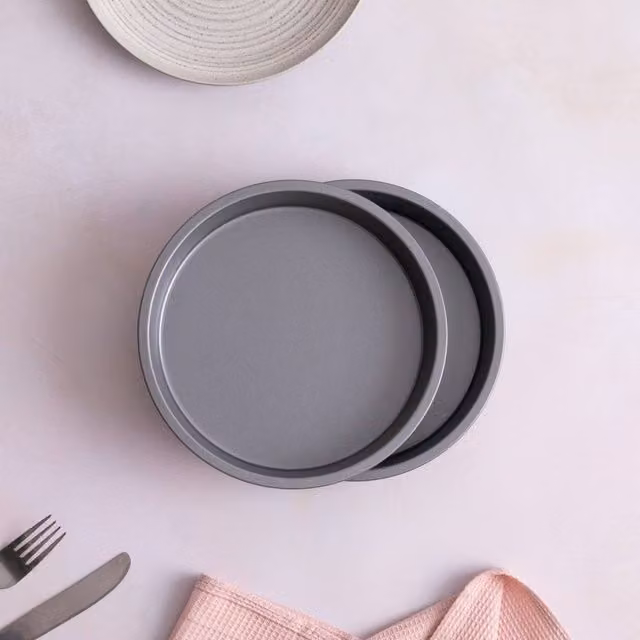 Betterware Essentials Non-Stick Rectangular Carbon Steel Sandwich and Cake Tins, Silver, 2 x 20 cm – 1
