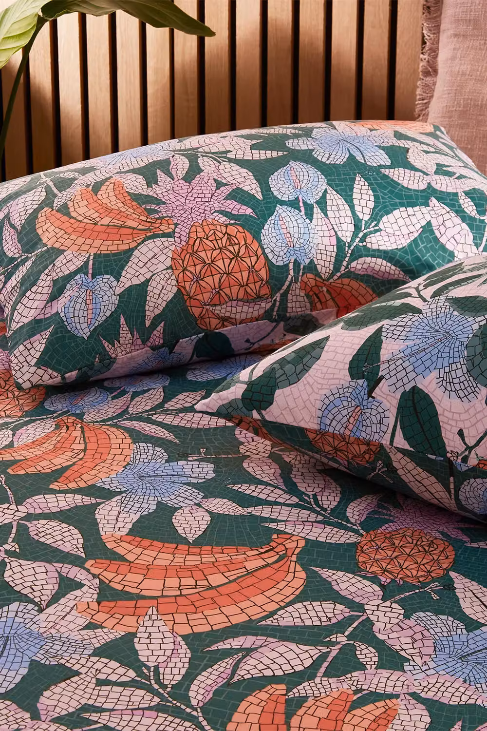Riva Home Cypressa Floral Mosaic Reversible Duvet Cover Set in White, Green and Multicolour, W/D/H: 140 x 200 cm – 3